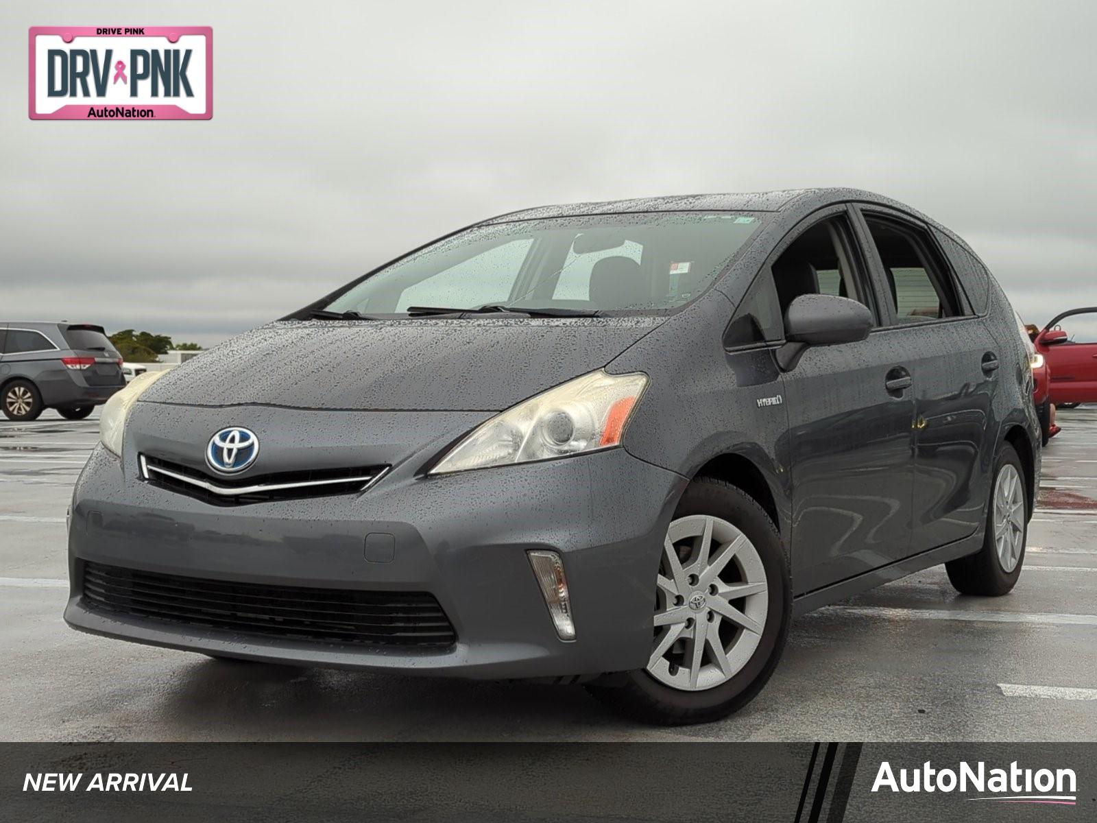 2013 Toyota Prius v Vehicle Photo in Ft. Myers, FL 33907