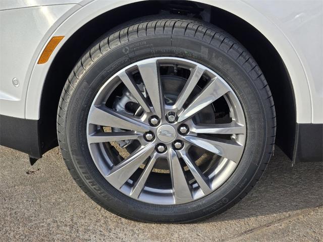 2025 Cadillac XT5 Vehicle Photo in Oklahoma City, OK 73114