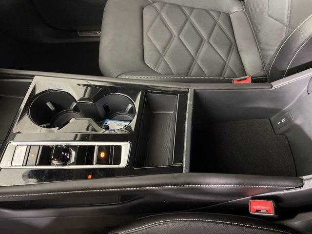 2024 Volkswagen Atlas Vehicle Photo in PHOENIX, AZ 85014-3381