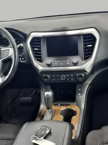 2017 GMC Acadia Vehicle Photo in APPLETON, WI 54914-8833