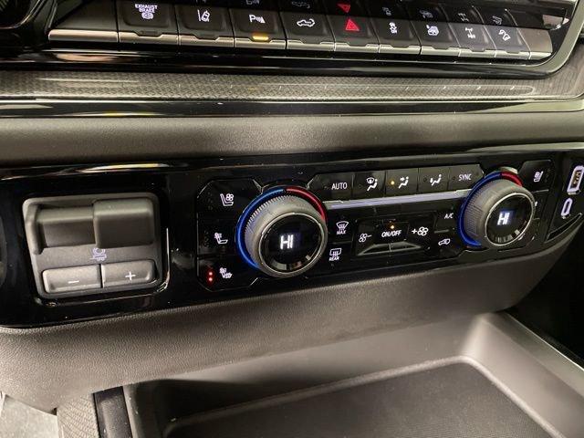 2025 Chevrolet Silverado 2500 HD Vehicle Photo in PHOENIX, AZ 85014-3381