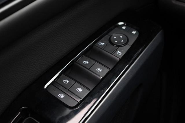 2025 Nissan Pathfinder Vehicle Photo in Ballwin, MO 63011