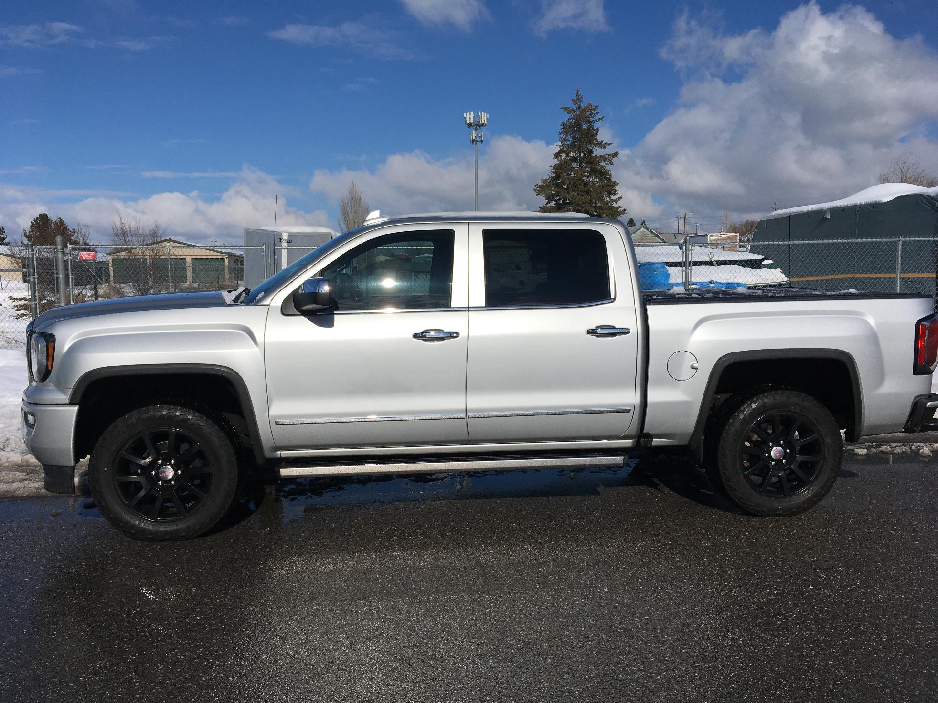 Used 2018 GMC Sierra 1500 Denali Denali with VIN 3GTU2PEC5JG245798 for sale in Coeur D'alene, ID