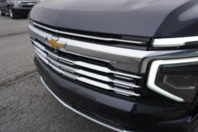 2025 Chevrolet Suburban Vehicle Photo in FAIRMONT, WV 26554-2318
