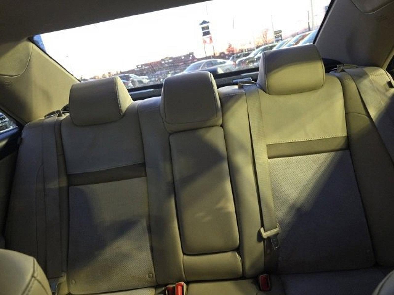 2014 Toyota Camry Hybrid Vehicle Photo in Harrisburg, PA 17111