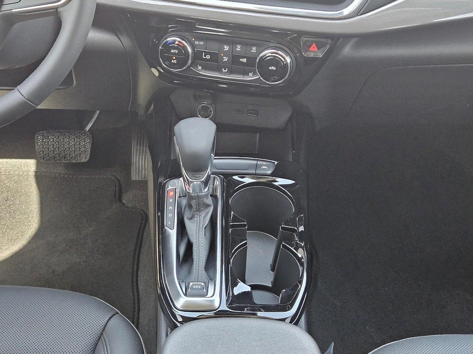 2025 Chevrolet Trax Vehicle Photo in AUSTIN, TX 78759-4154
