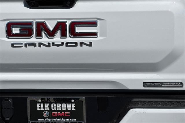 2025 GMC Canyon Vehicle Photo in ELK GROVE, CA 95757-8703