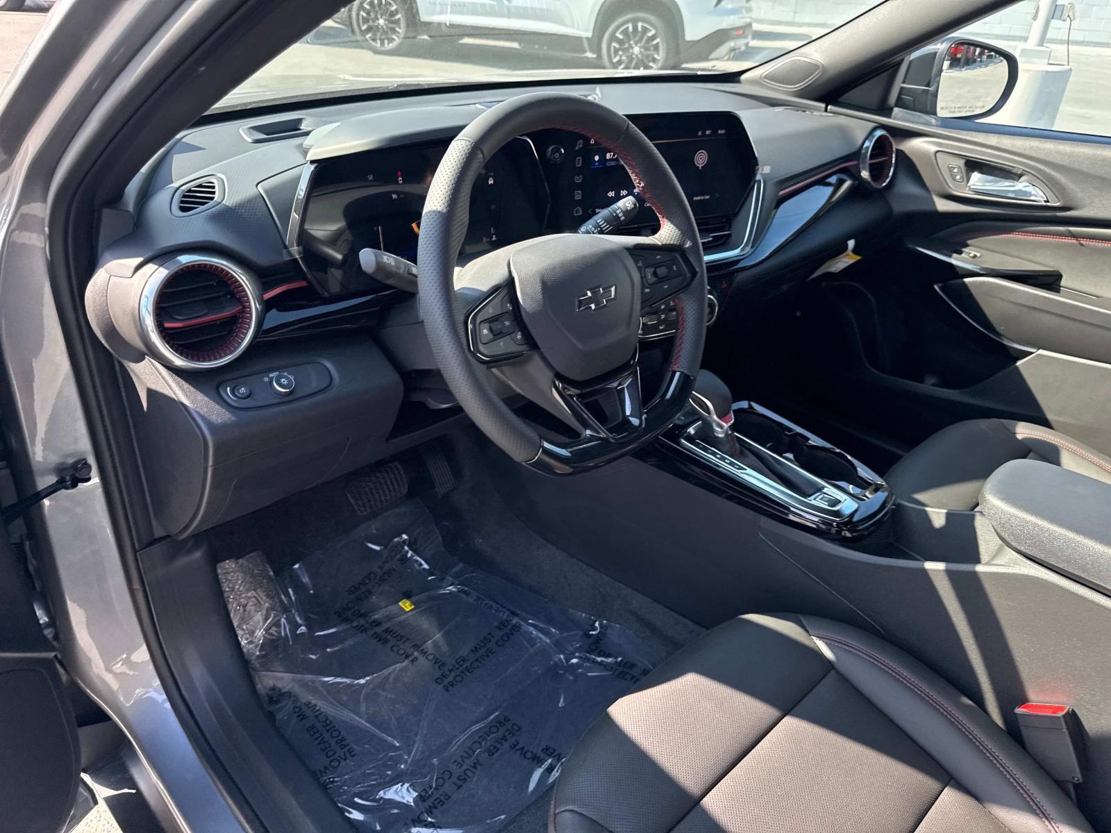 2025 Chevrolet Trax Vehicle Photo in LOS ANGELES, CA 90007-3794
