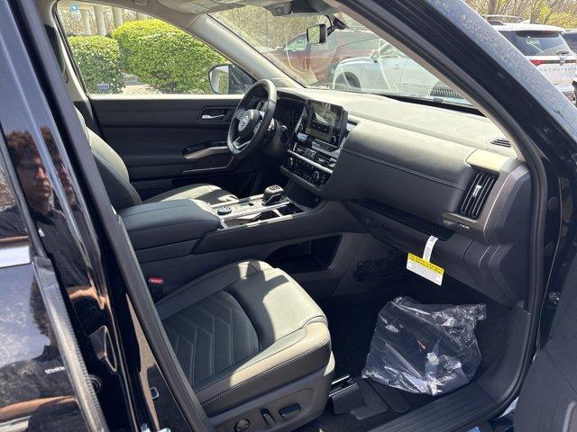 2025 Nissan Pathfinder Vehicle Photo in Flemington, NJ 08822