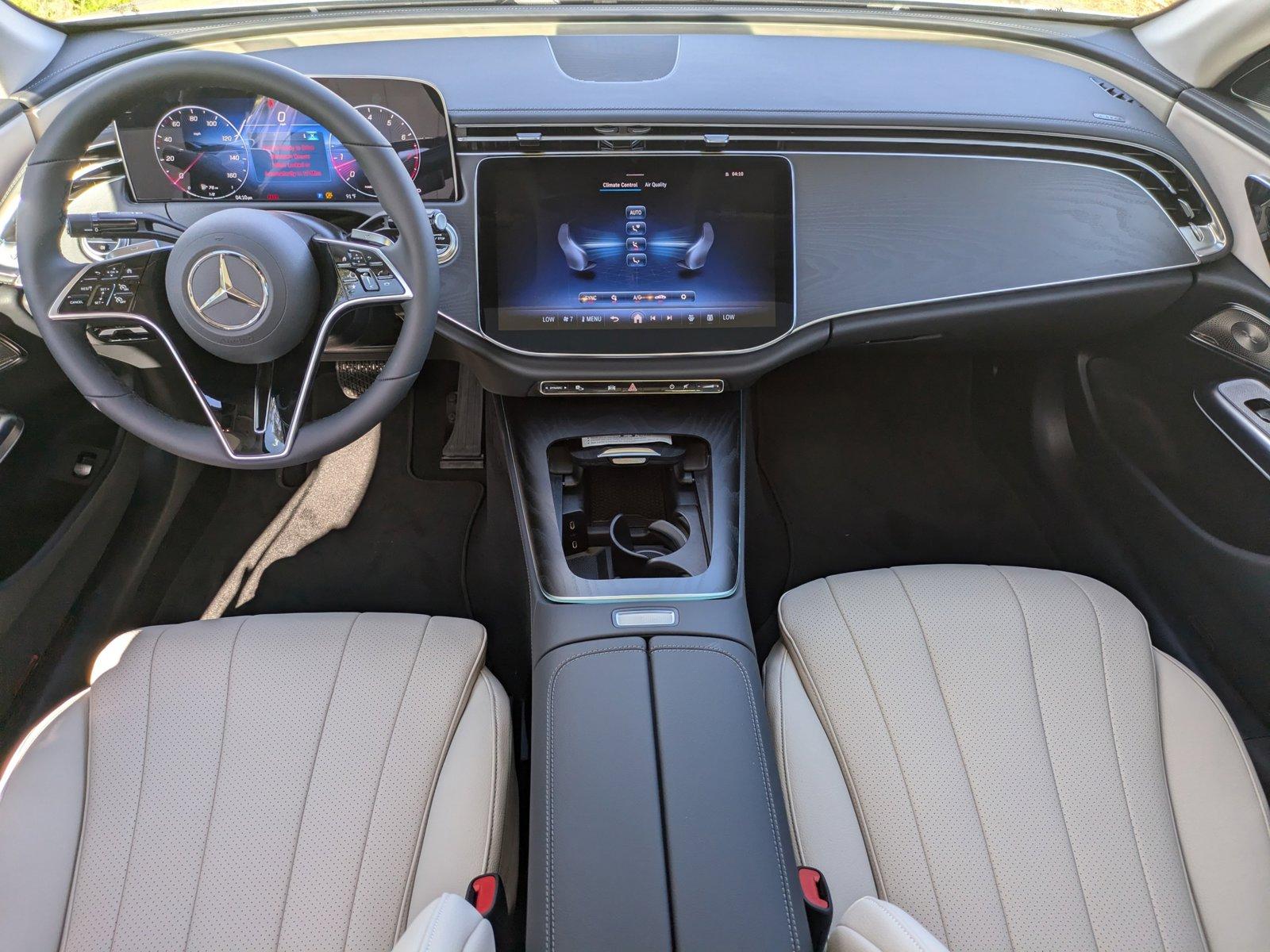 2025 Mercedes-Benz E-Class Vehicle Photo in Sarasota, FL 34231
