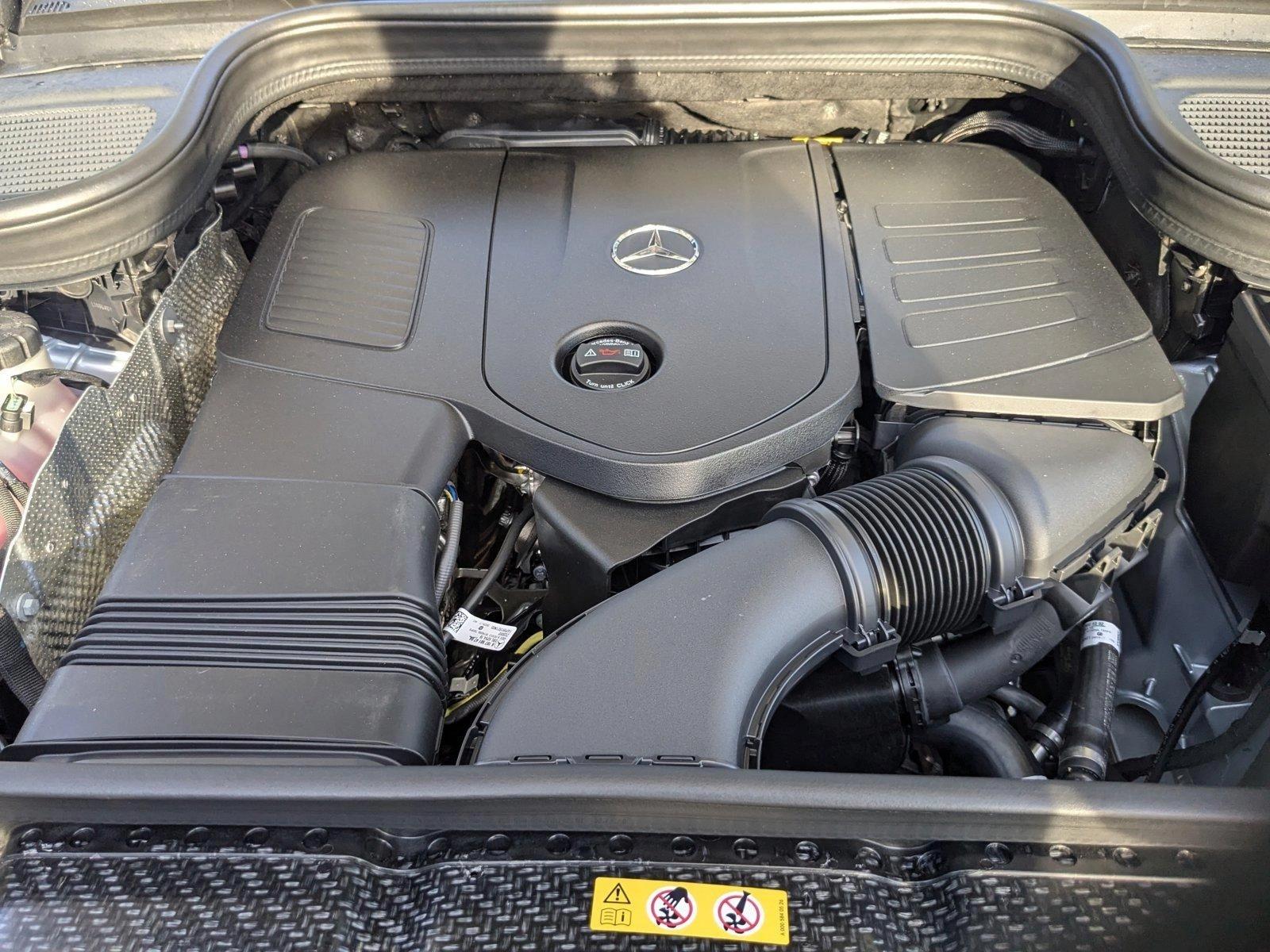 2025 Mercedes-Benz GLE Vehicle Photo in Miami, FL 33169