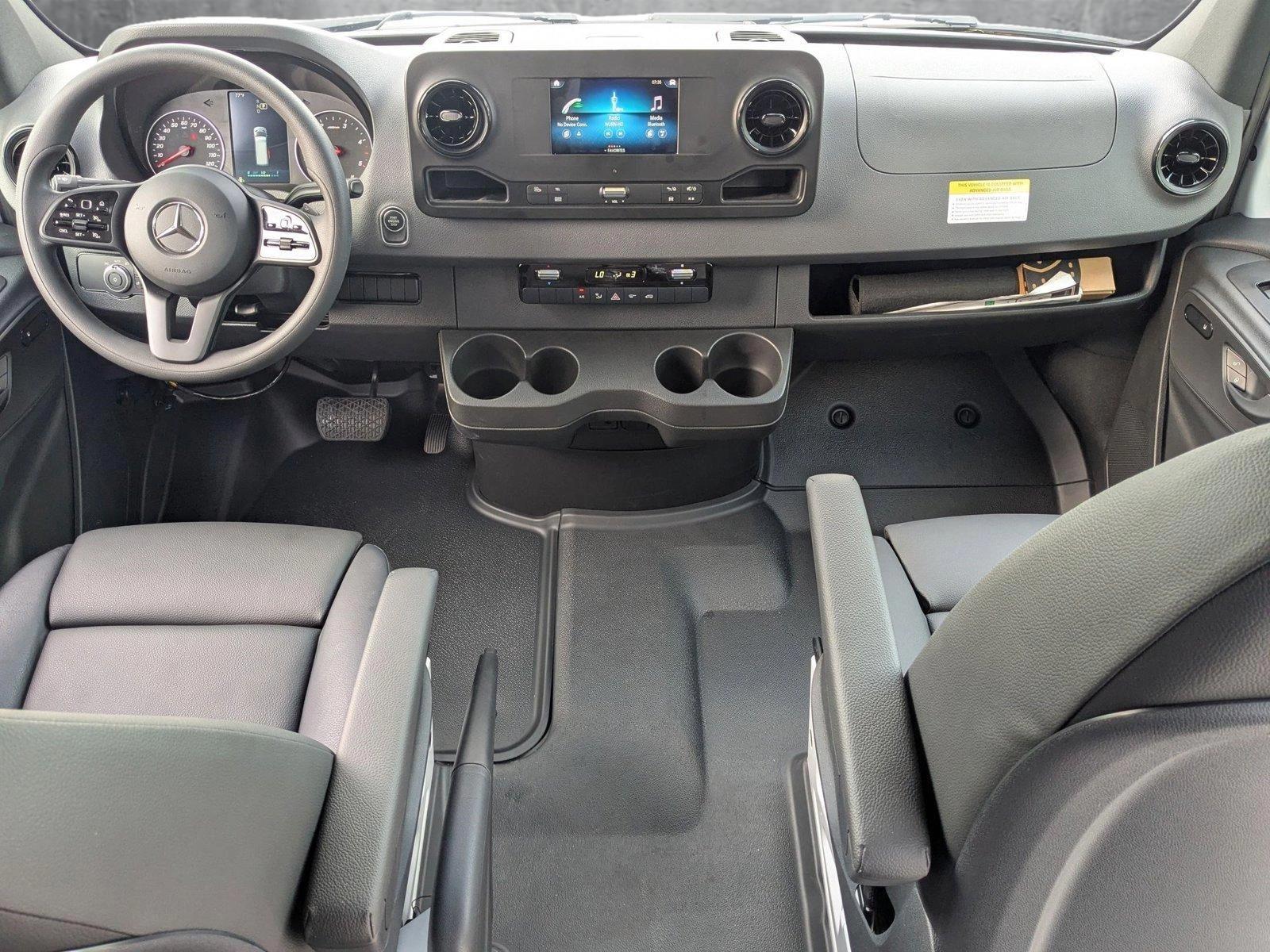 2024 Mercedes-Benz Sprinter Cargo Van Vehicle Photo in PEMBROKE PINES, FL 33024-6534