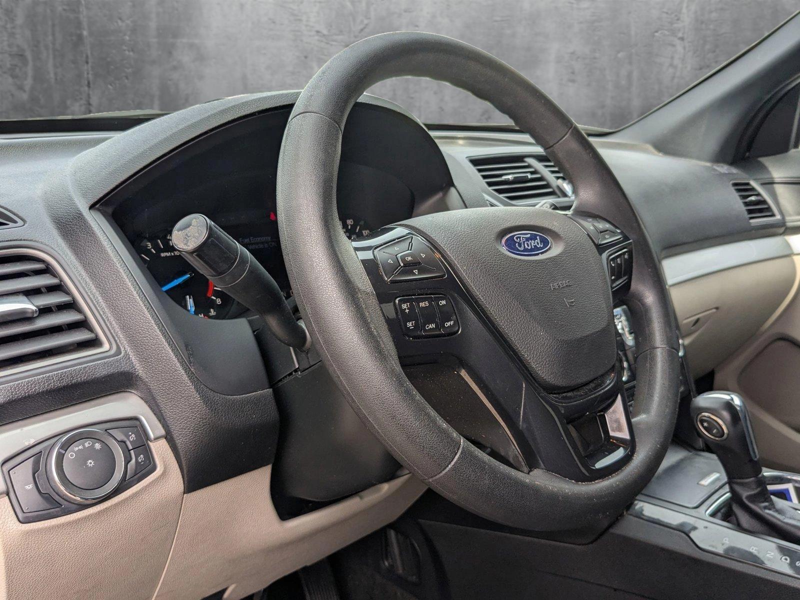 2018 Ford Explorer Vehicle Photo in St. Petersburg, FL 33713
