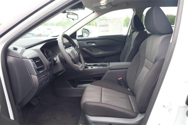 2025 Nissan Rogue Vehicle Photo in Hazelwood, MO 63042