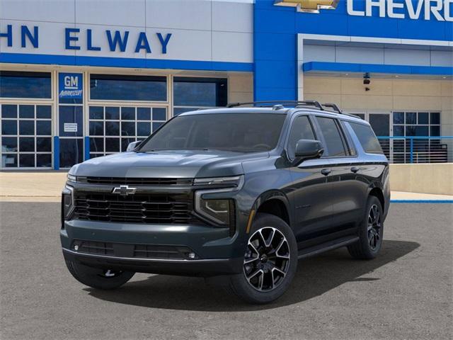 2025 Chevrolet Suburban Vehicle Photo in ENGLEWOOD, CO 80113-6708