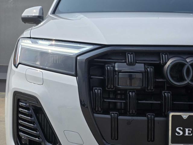 2025 Audi Q7 Vehicle Photo in SUGAR LAND, TX 77478