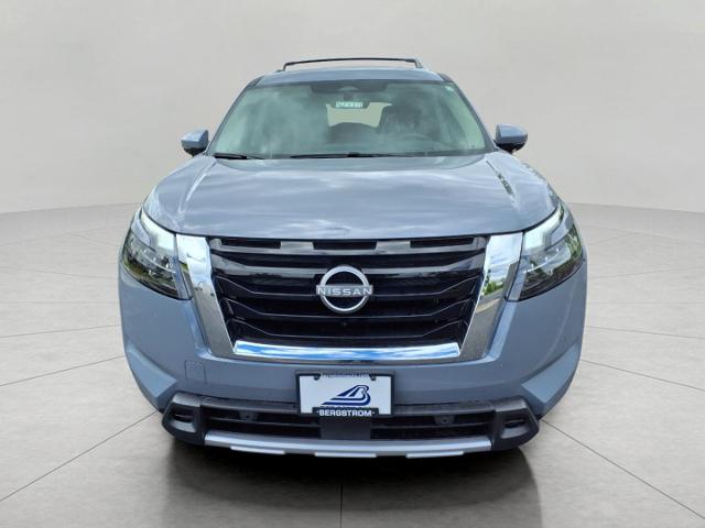 2025 Nissan Pathfinder Vehicle Photo in Oshkosh, WI 54904