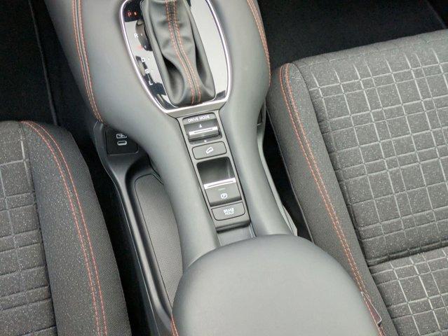 2025 Honda HR-V Vehicle Photo in SELMA, TX 78154-1459