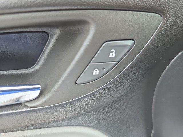 2023 Chevrolet Equinox Vehicle Photo in Pleasant Hills, PA 15236