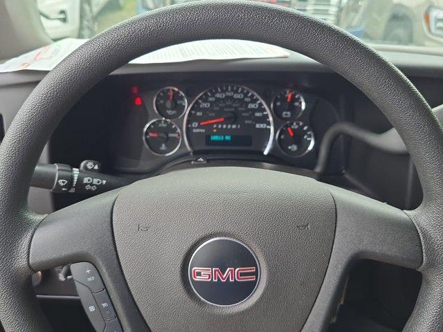 2023 GMC Savana Cargo Van Vehicle Photo in Pleasant Hills, PA 15236