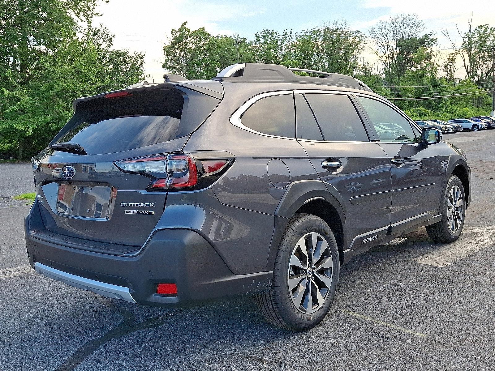 2025 Subaru Outback Vehicle Photo in Harrisburg, PA 17111