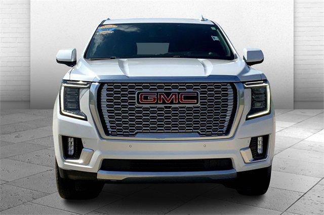 2022 GMC Yukon XL Vehicle Photo in TOPEKA, KS 66609-0000