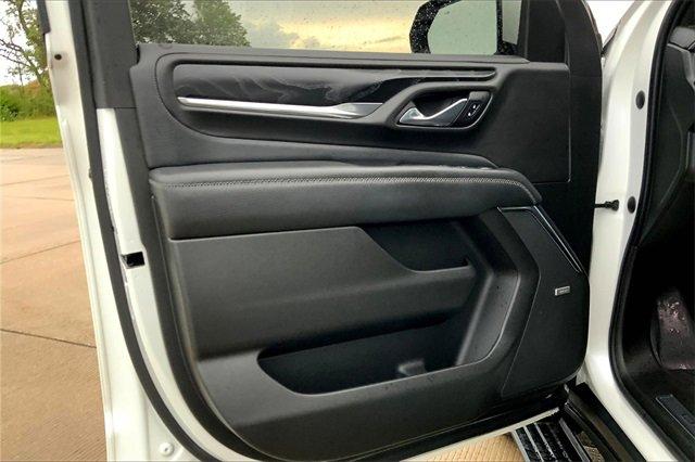 2021 GMC Yukon Vehicle Photo in TOPEKA, KS 66609-0000