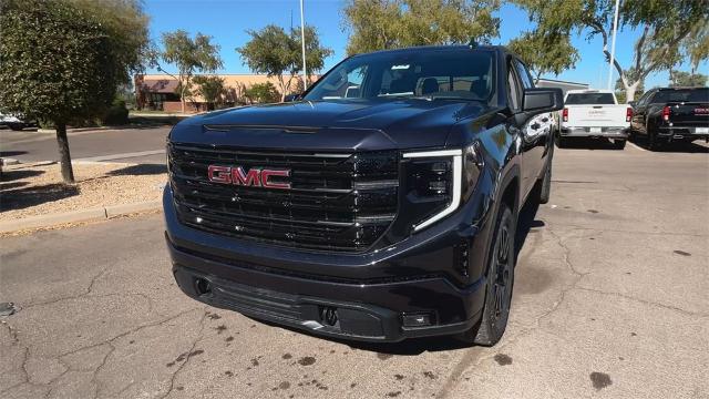 2025 GMC Sierra 1500 Vehicle Photo in GOODYEAR, AZ 85338-1310