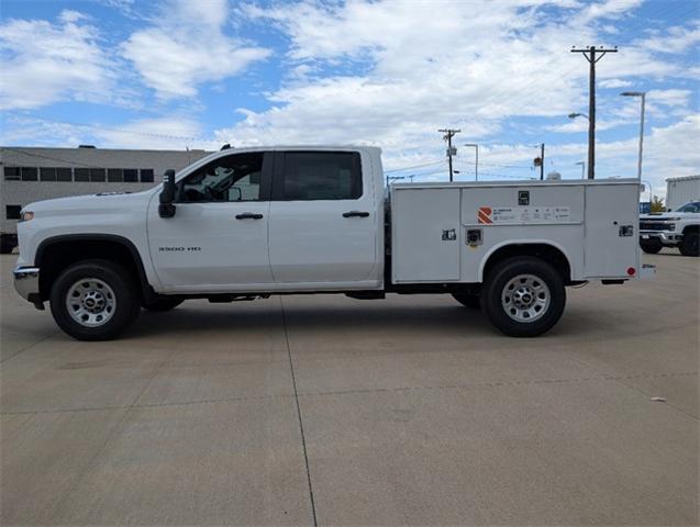 2024 Chevrolet Silverado 3500 HD Vehicle Photo in ENGLEWOOD, CO 80113-6708