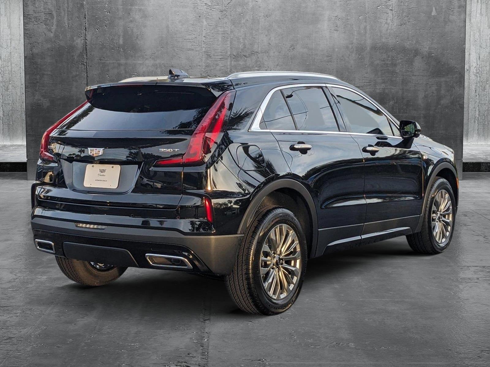 2025 Cadillac XT4 Vehicle Photo in WEST PALM BEACH, FL 33407-3296