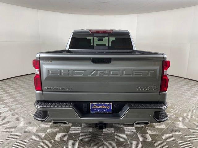 2025 Chevrolet Silverado 1500 Vehicle Photo in PHOENIX, AZ 85014-3381