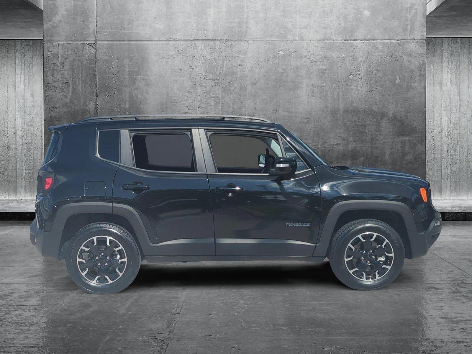 2023 Jeep Renegade Vehicle Photo in Pembroke Pines, FL 33027