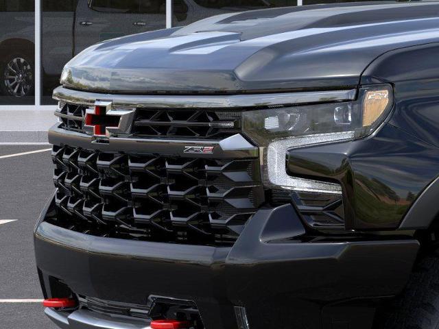 2025 Chevrolet Silverado 1500 Vehicle Photo in LEOMINSTER, MA 01453-2952