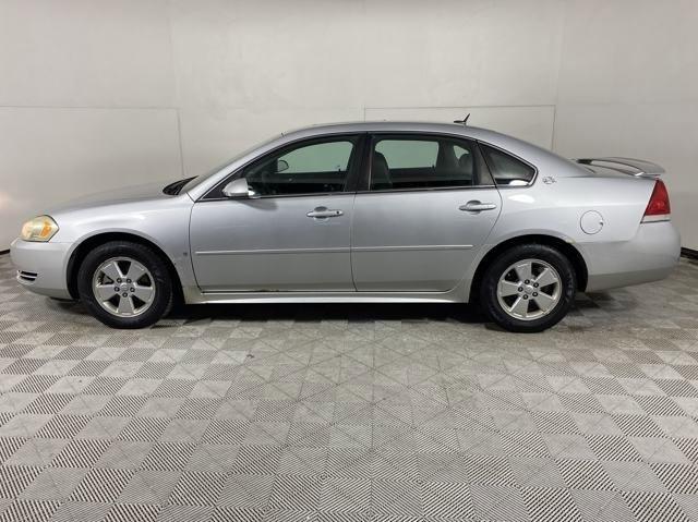 2009 Chevrolet Impala Vehicle Photo in MEDINA, OH 44256-9001