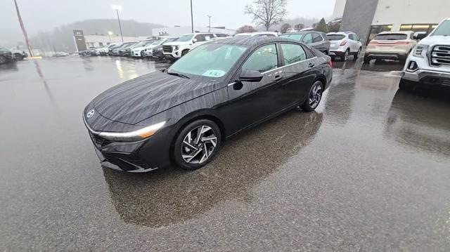 2024 Hyundai ELANTRA Vehicle Photo in Pleasant Hills, PA 15236