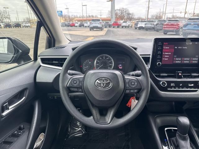 2020 Toyota Corolla Vehicle Photo in MANHATTAN, KS 66502-5036