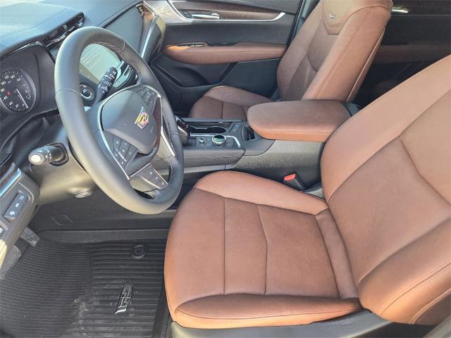 2025 Cadillac XT5 Vehicle Photo in Oklahoma City, OK 73114