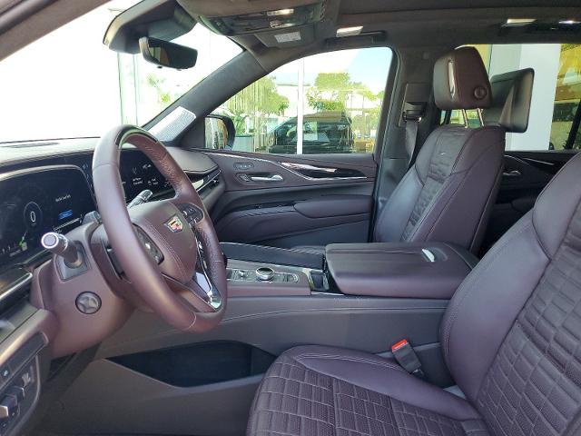 2023 Cadillac Escalade Vehicle Photo in POMPANO BEACH, FL 33064-7091