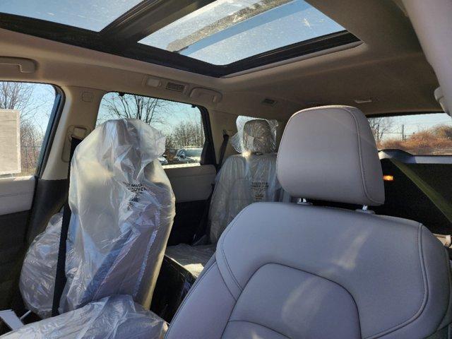 2025 Nissan Pathfinder Vehicle Photo in Ardmore, PA 19003