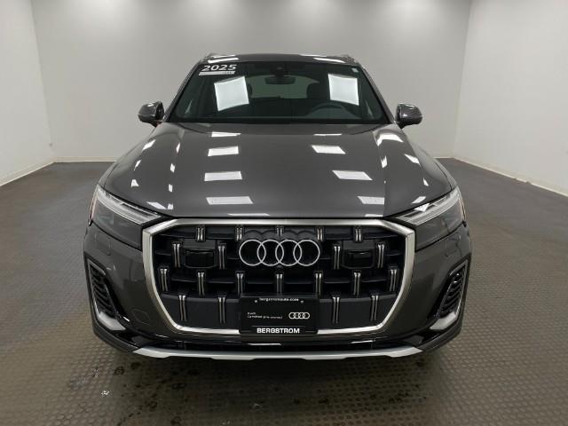 2025 Audi Q7 Vehicle Photo in Appleton, WI 54913