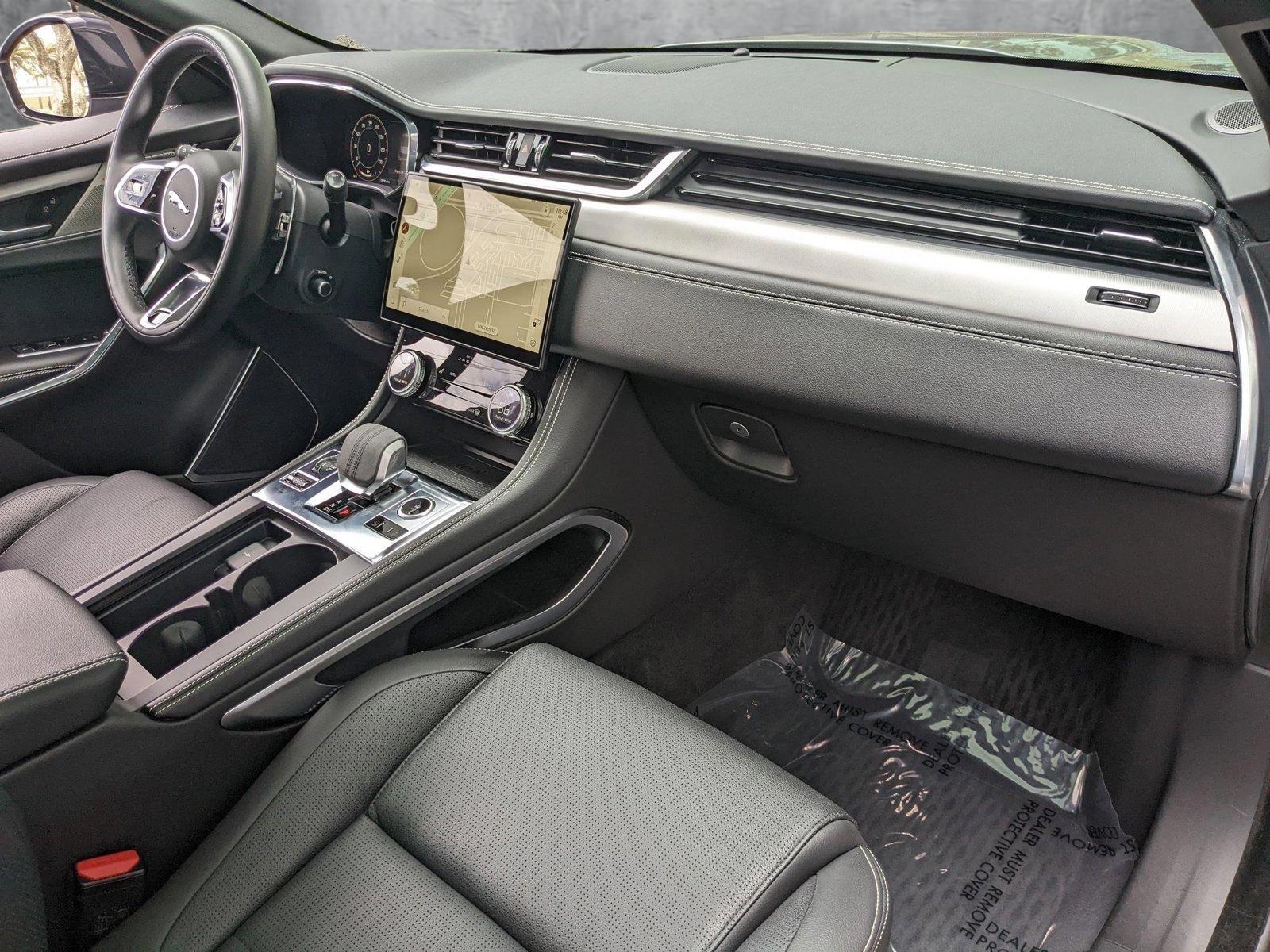 2024 Jaguar F-PACE Vehicle Photo in Pompano Beach, FL 33064