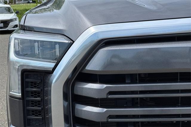 2024 Toyota Tundra 4WD Vehicle Photo in ELK GROVE, CA 95757-8703