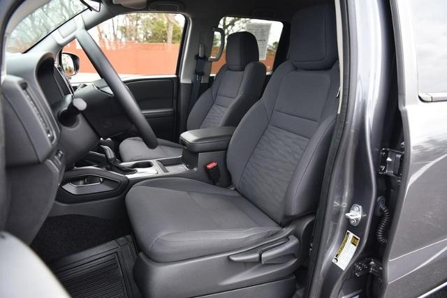 2024 Nissan Frontier Vehicle Photo in Ballwin, MO 63011