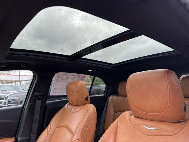 2019 Cadillac XT4 Vehicle Photo in MEDINA, OH 44256-9631