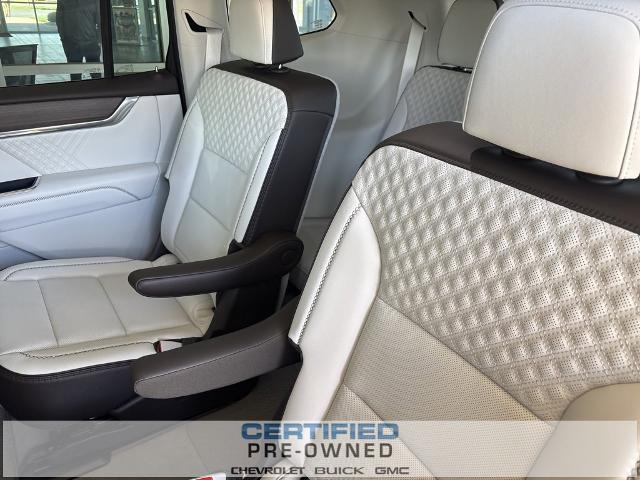 2024 GMC Acadia Vehicle Photo in MANHATTAN, KS 66502-5036