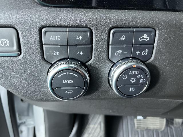 2025 GMC Sierra 1500 Vehicle Photo in GILBERT, AZ 85297-0402