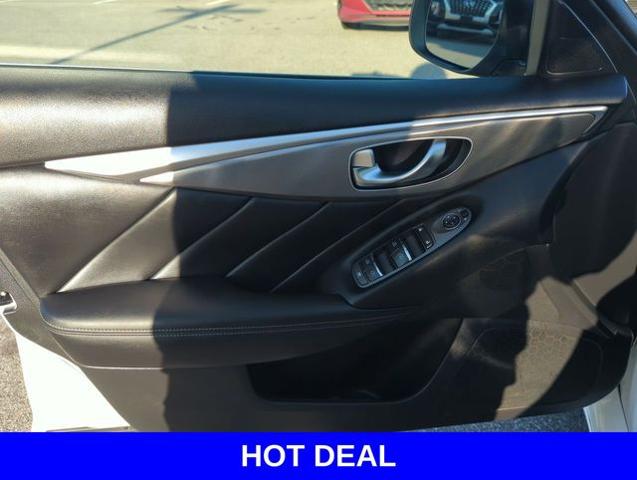 2015 INFINITI Q50 Vehicle Photo in Merrillville, IN 46410
