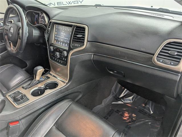 2017 Jeep Grand Cherokee Vehicle Photo in ENGLEWOOD, CO 80113-6708