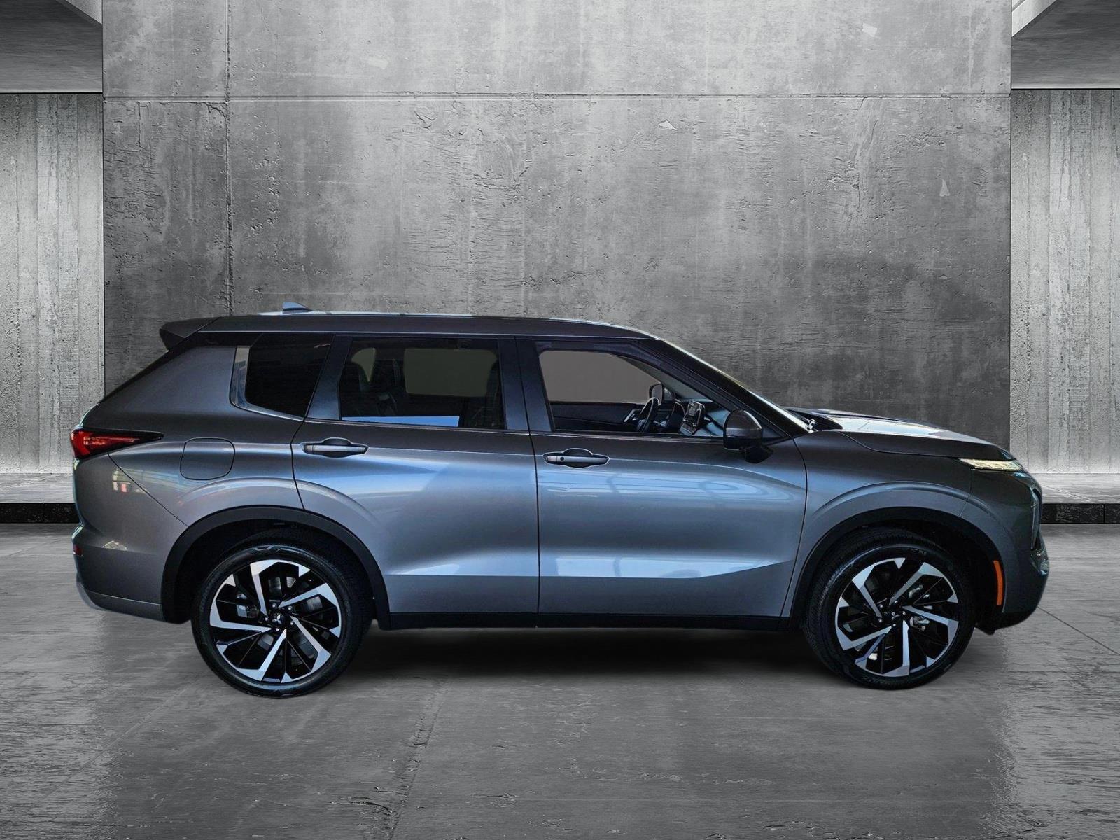 2024 Mitsubishi Outlander Vehicle Photo in Henderson, NV 89014