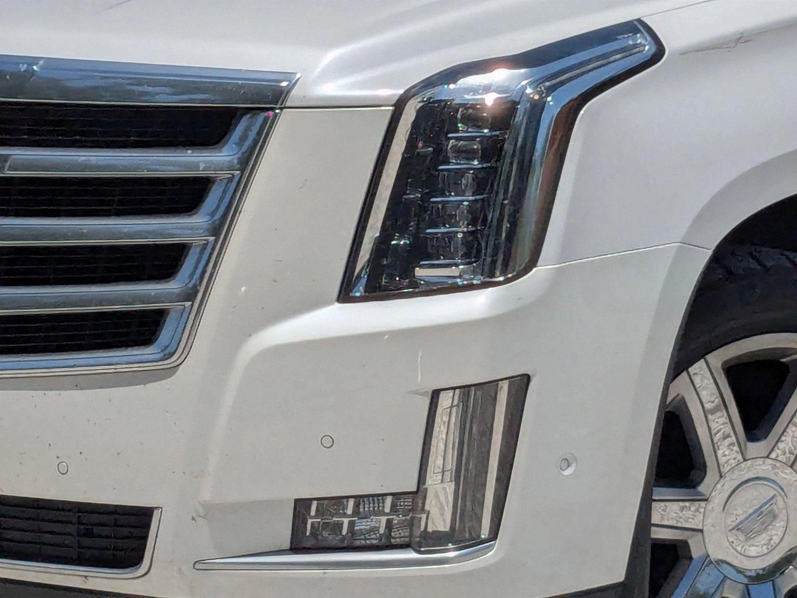 2017 Cadillac Escalade Vehicle Photo in Tampa, FL 33614
